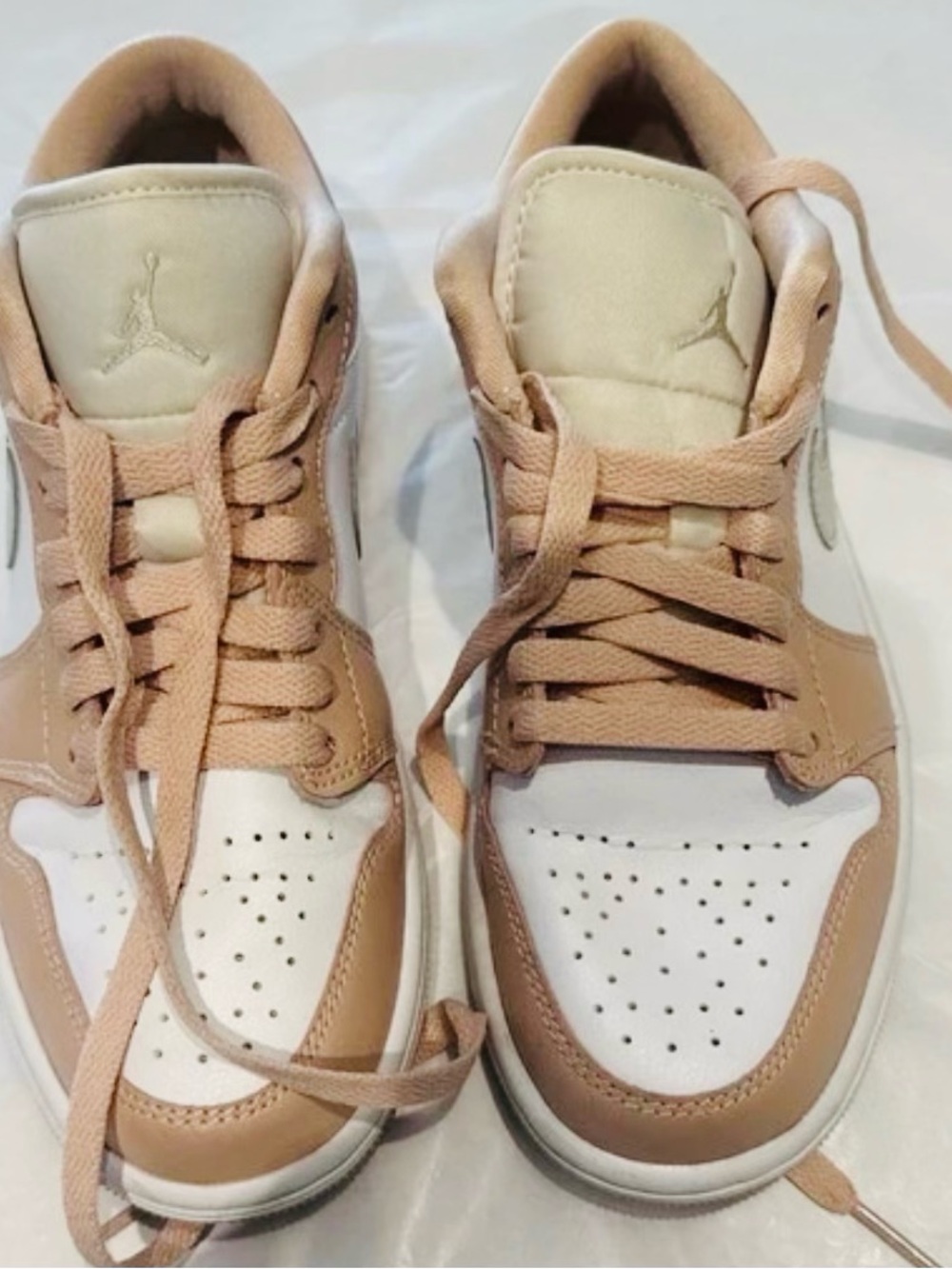 Jordan Low-Top Sneakers in Peach and White